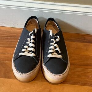 Clark’s Hidi Holly Sneakers